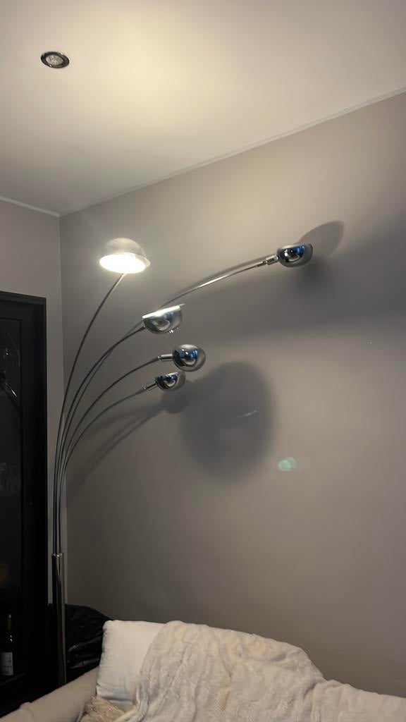 Lampe sur pied, Enlèvement, Comme neuf