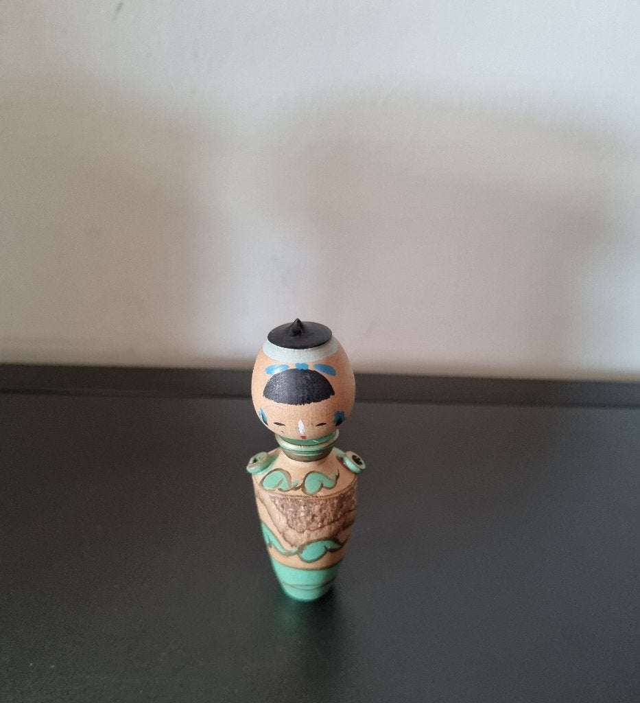 Leuke Kikawa/Koppo Kokeshi, Antiek en Kunst, Kunst | Niet-Westerse kunst, Pop, Japan, Hout, Meerkleurig, Geschilderd, Handgemaakt