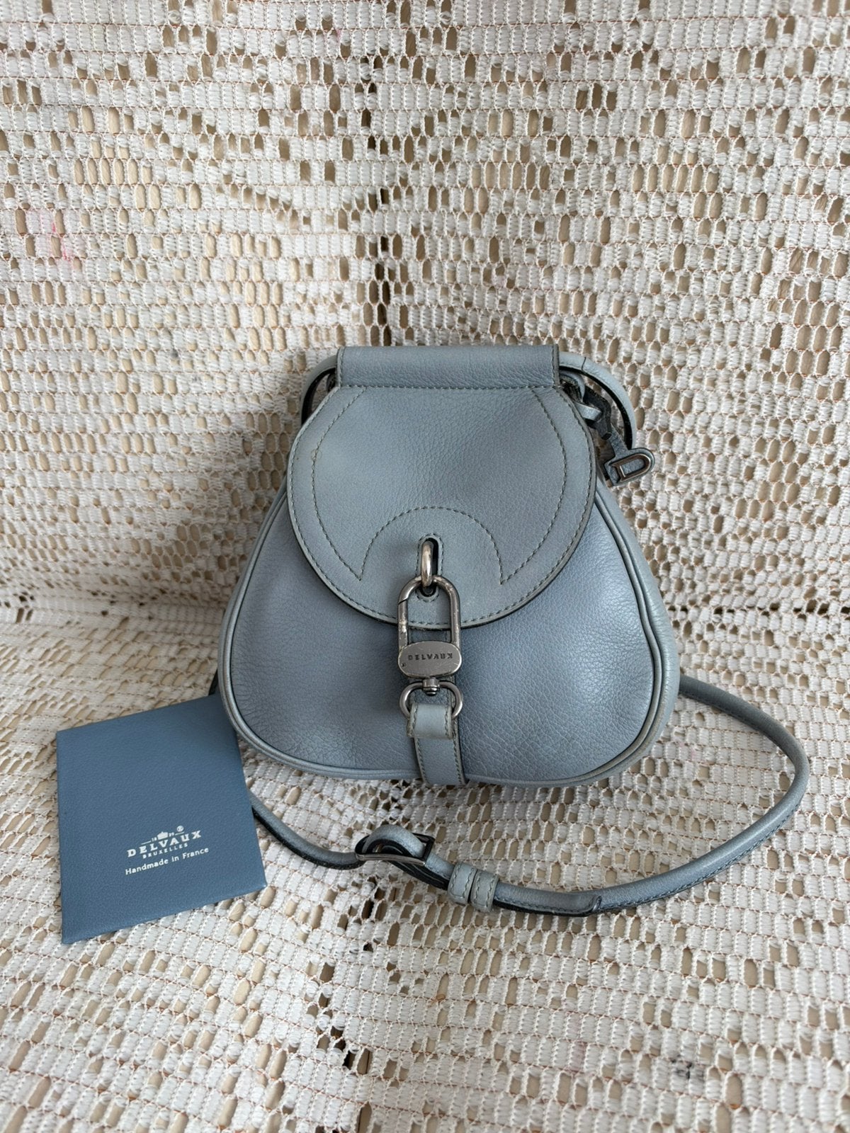 DELVAUX tas Cerceau Pm-model blauw leer, Ophalen of Verzenden, Zo goed als nieuw, Blauw, Leer