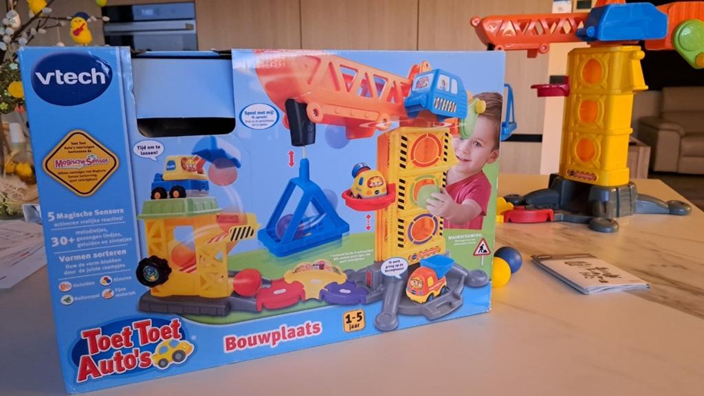 V tech toet toet auto's bouwplaats 2-5jaar + 2 extra auto's, Ophalen of Verzenden