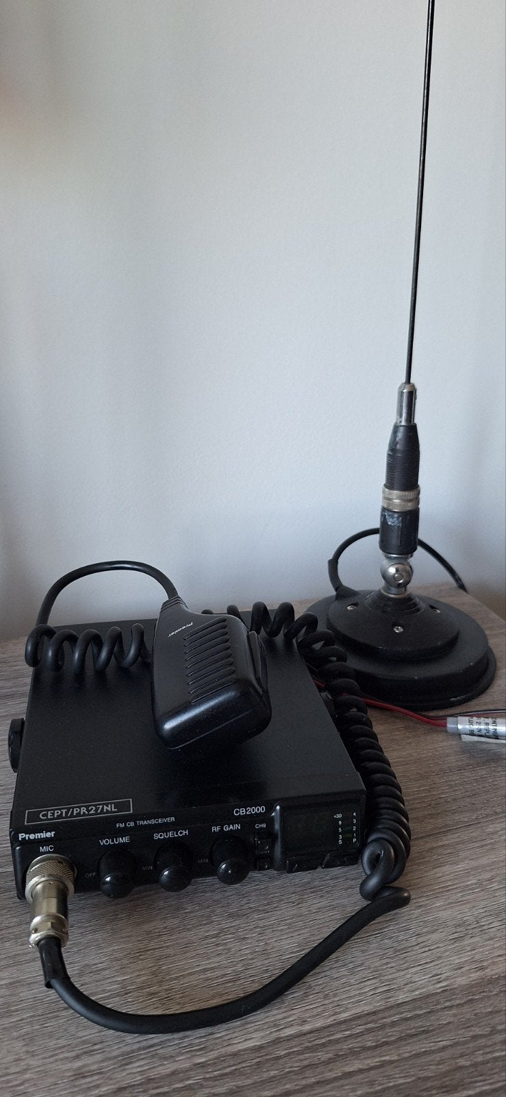 Premier CB 2000 met antenne, Telecommunicatie, Ophalen, Gebruikt, Zender en Ontvanger