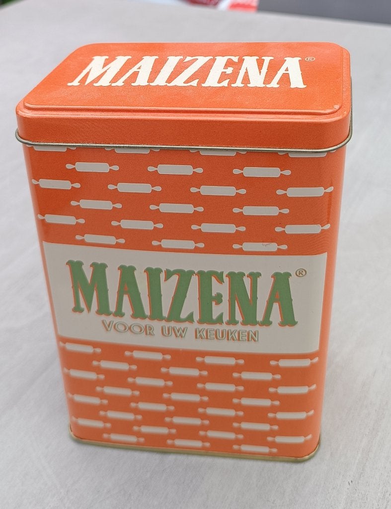 3 blikken dozen, Ophalen