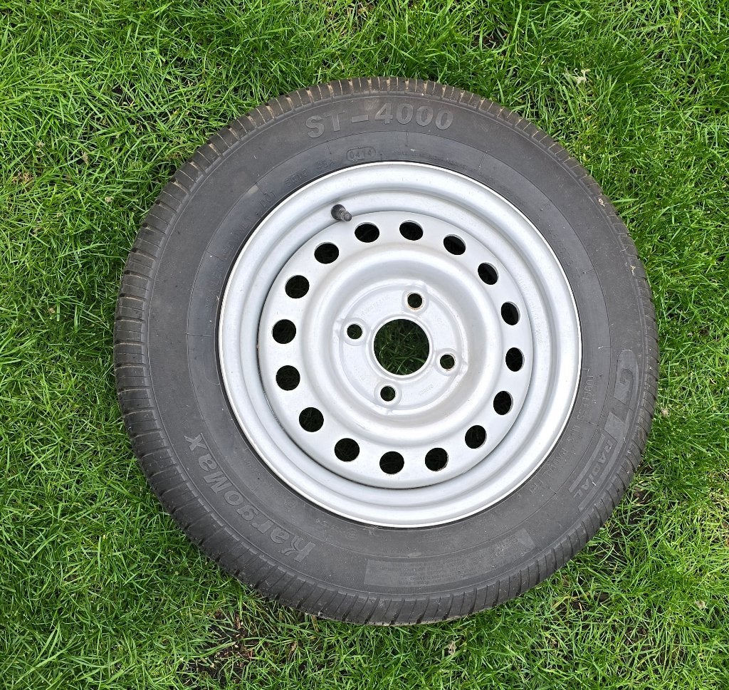 Remorque à pneus 145/80R13, Enlèvement, Neuf