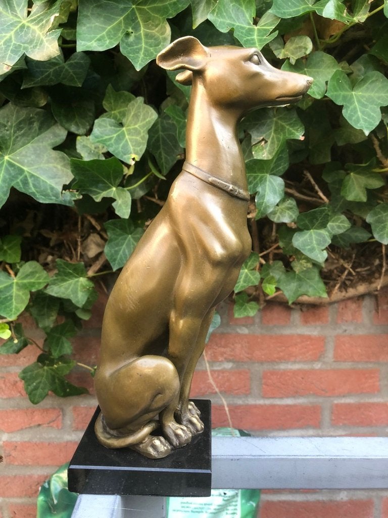 bronzen hond windhond whippet, Antiek en Kunst, Ophalen of Verzenden, Brons, Beeld