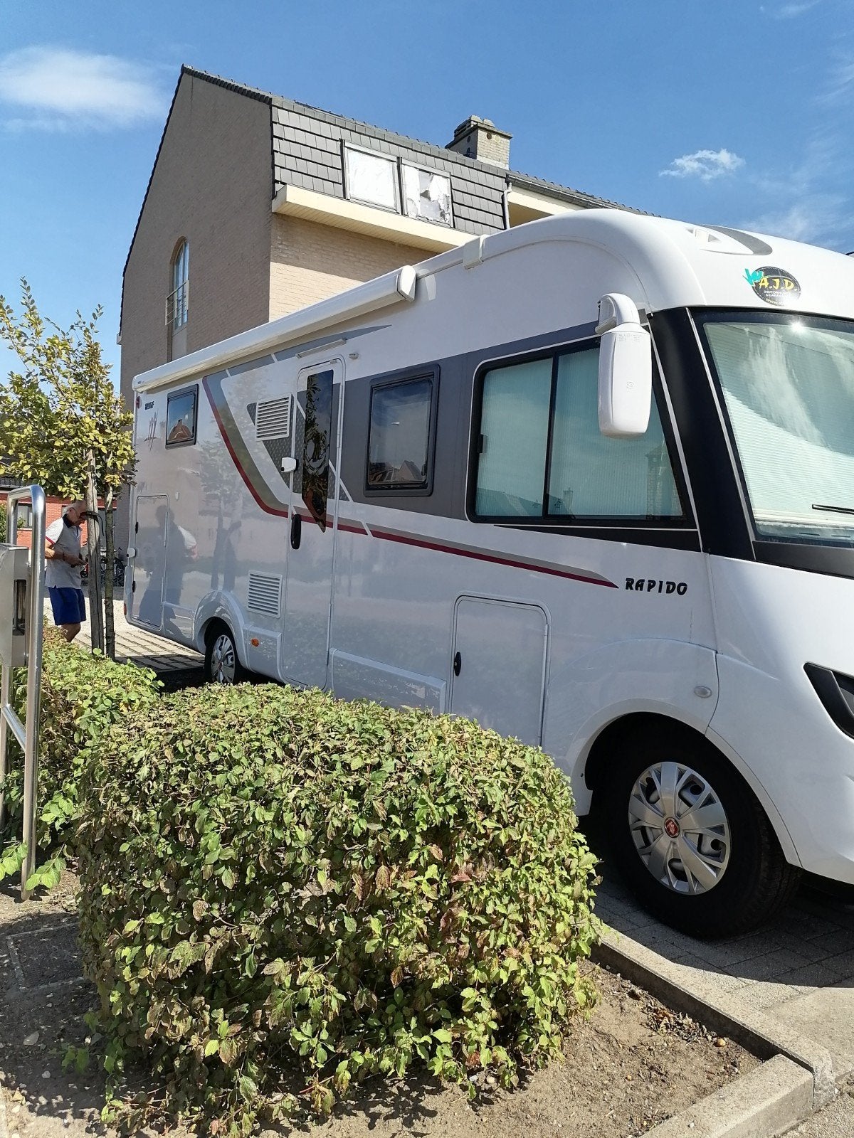 Rapido 896f 4.4T 180pk automaat, Caravanes & Camping, Siège de train, Marchepied électrique, Toilette à cassette, Fiat