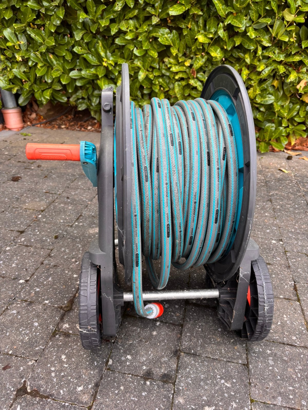Tuyaux d’arrisage gardena avec socle 20 m, Enlèvement, Utilisé