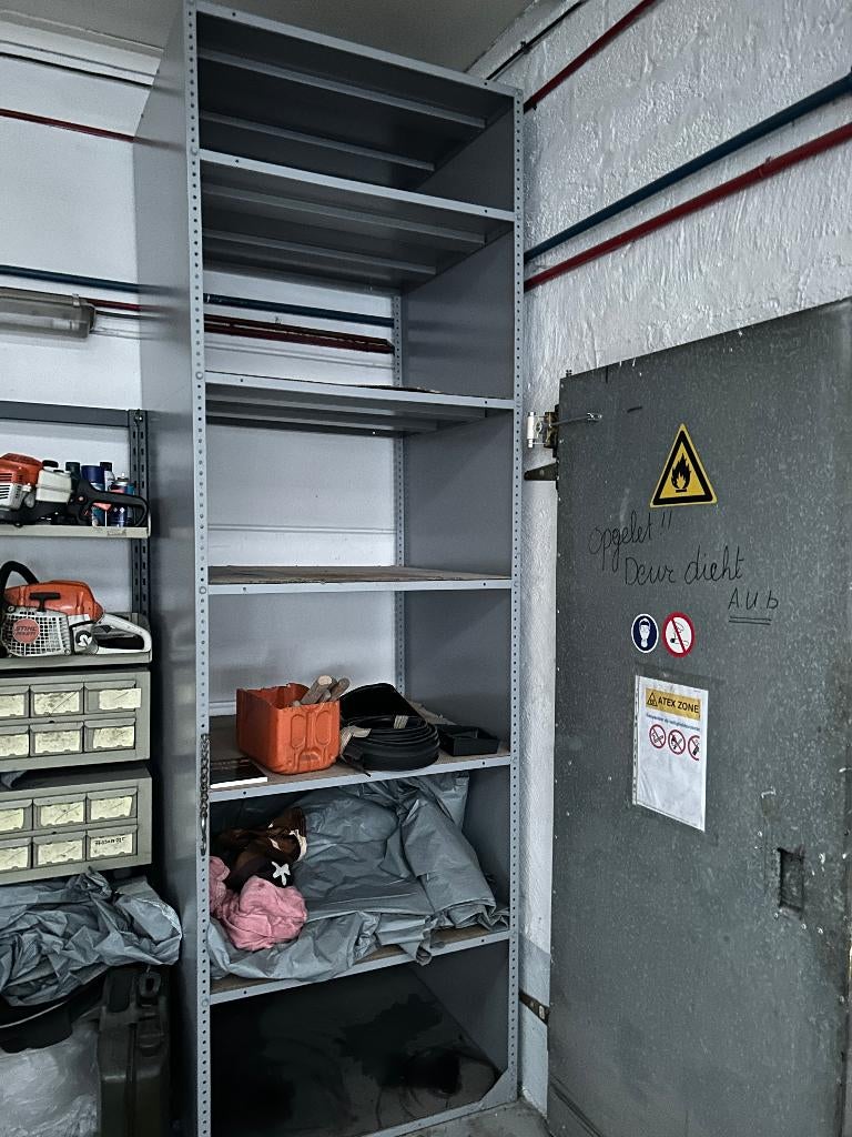 OPBERGREK 3 M HOOGTE, Zakelijke goederen, Ophalen