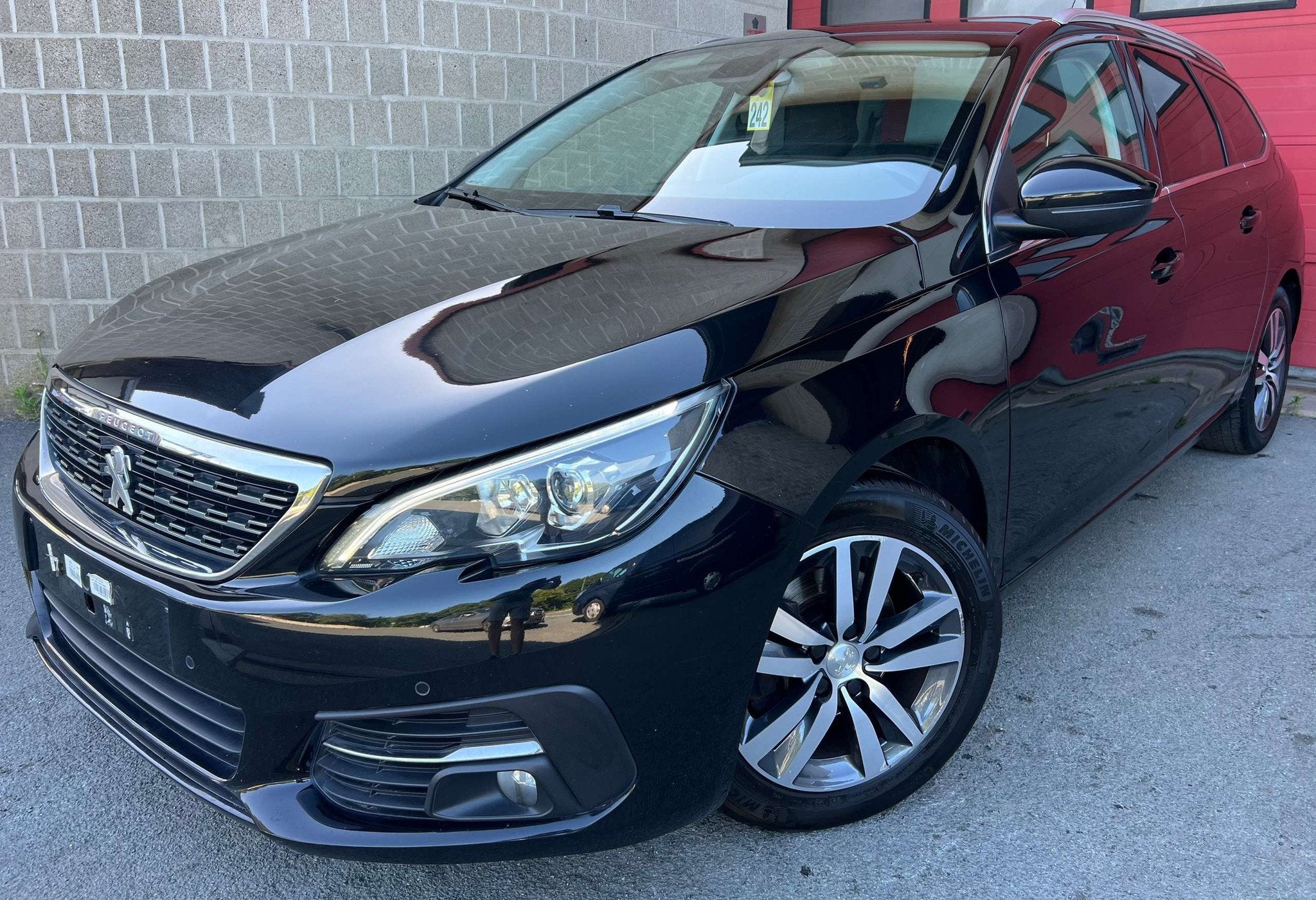 Peugeot 308 SW 1.5 BlueHDi Allure + NAVI + CAR-PASS + PANO, Achat, Euro 6, Entreprise, Boîte manuelle