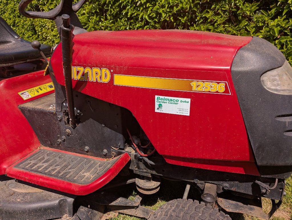 Zitmaaier WIZARD 12536, Ophalen, Gebruikt, Briggs & stratton, Versnellingen