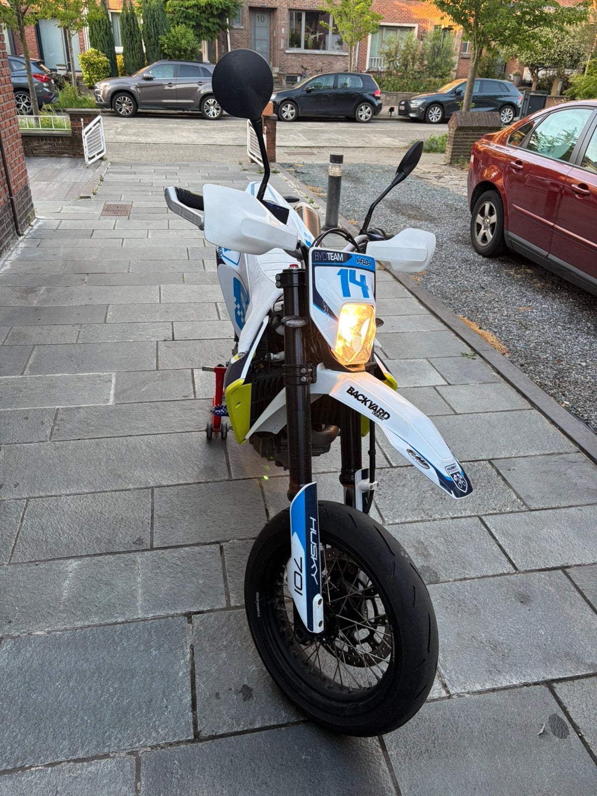 Husqavarna 701 A2 2018, Motoren, Motoren | Husqvarna, Nieuw, Particulier, Minimaal motorrijbewijs A2, Handgeschakeld