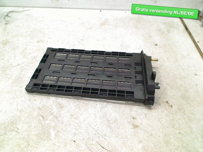 VOORVERWARMER INTERIEURVERWARMING X6 (E71 / E72) (9230657), Dhr. R. de Gouw, Utilisé, Info@123Parts.nl, De Bloemendaal 21 21
5221 EB  'S HERTOGENBOSCH, NL