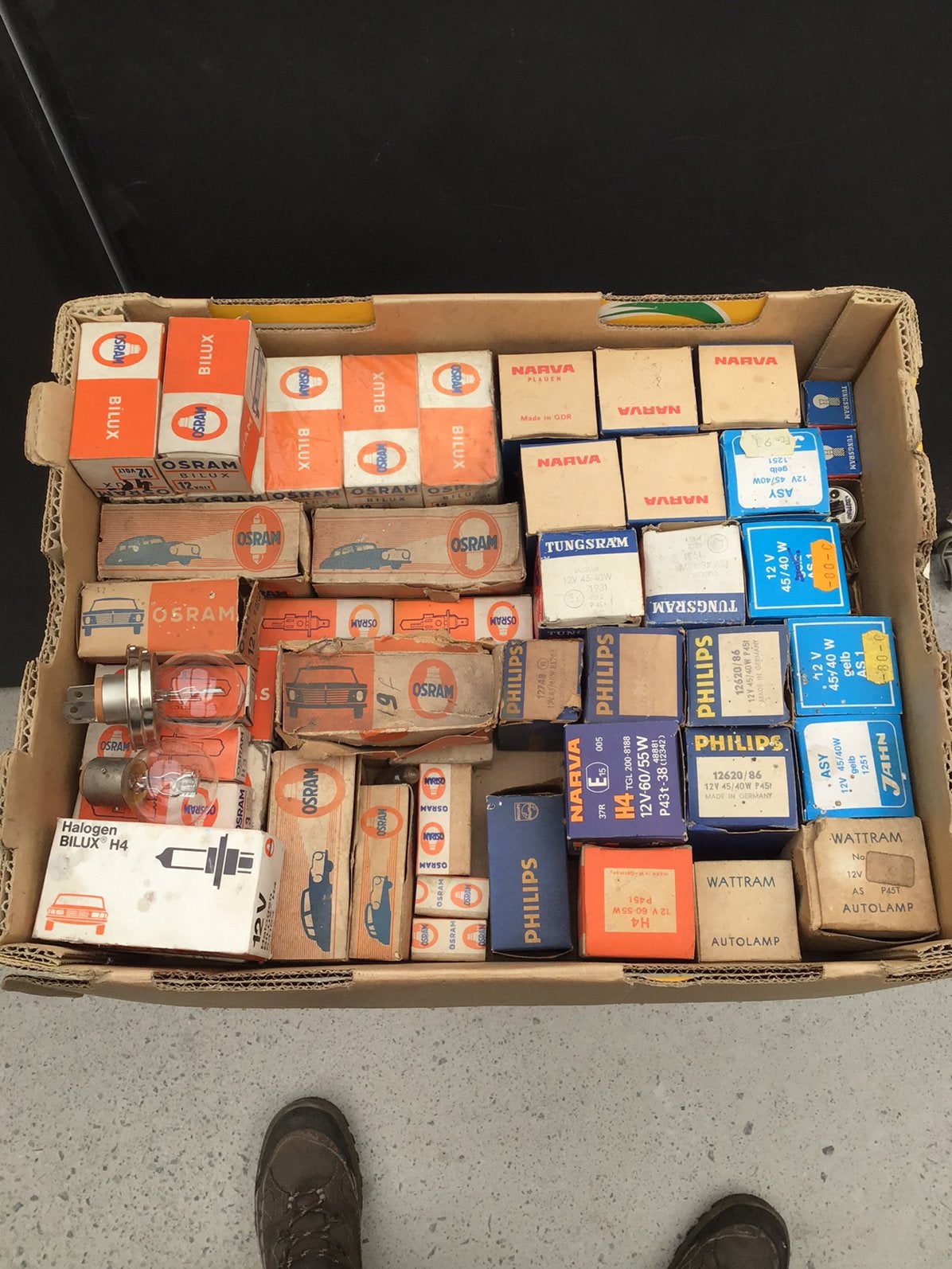 Lot de pièces pour voiture ancienne, Enlèvement