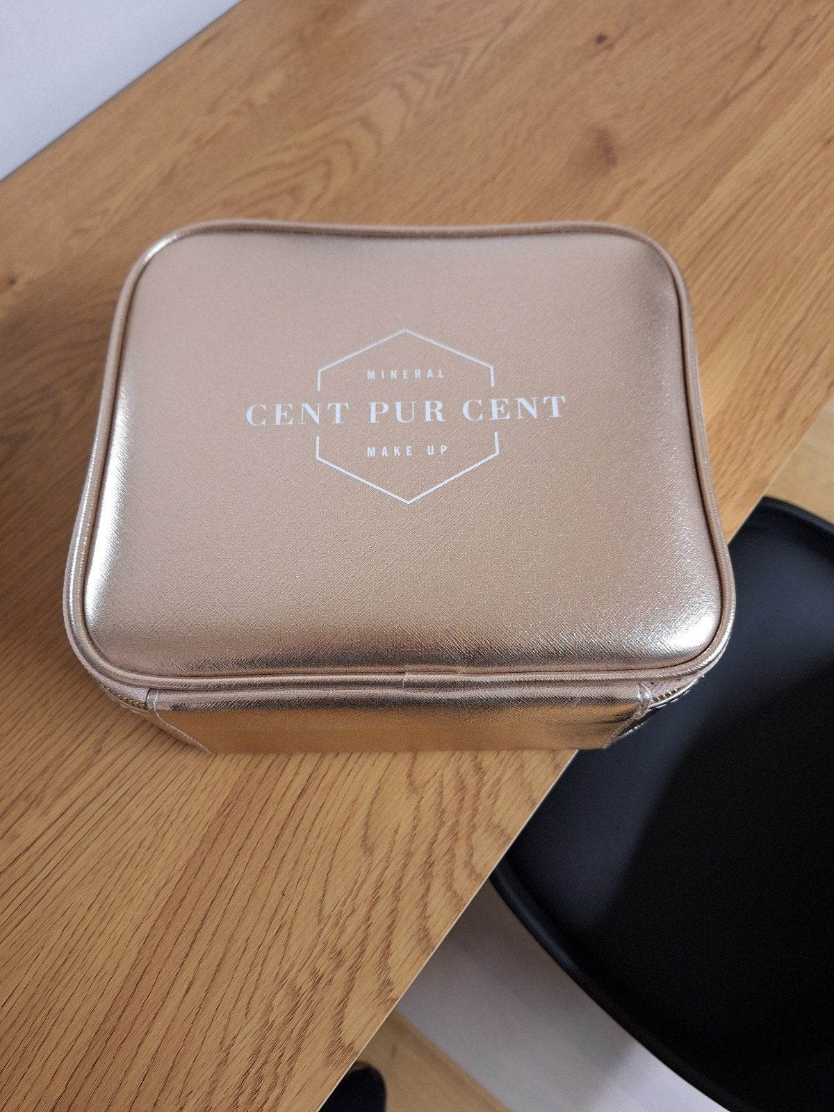 Cent pur cent beautycase, Ophalen