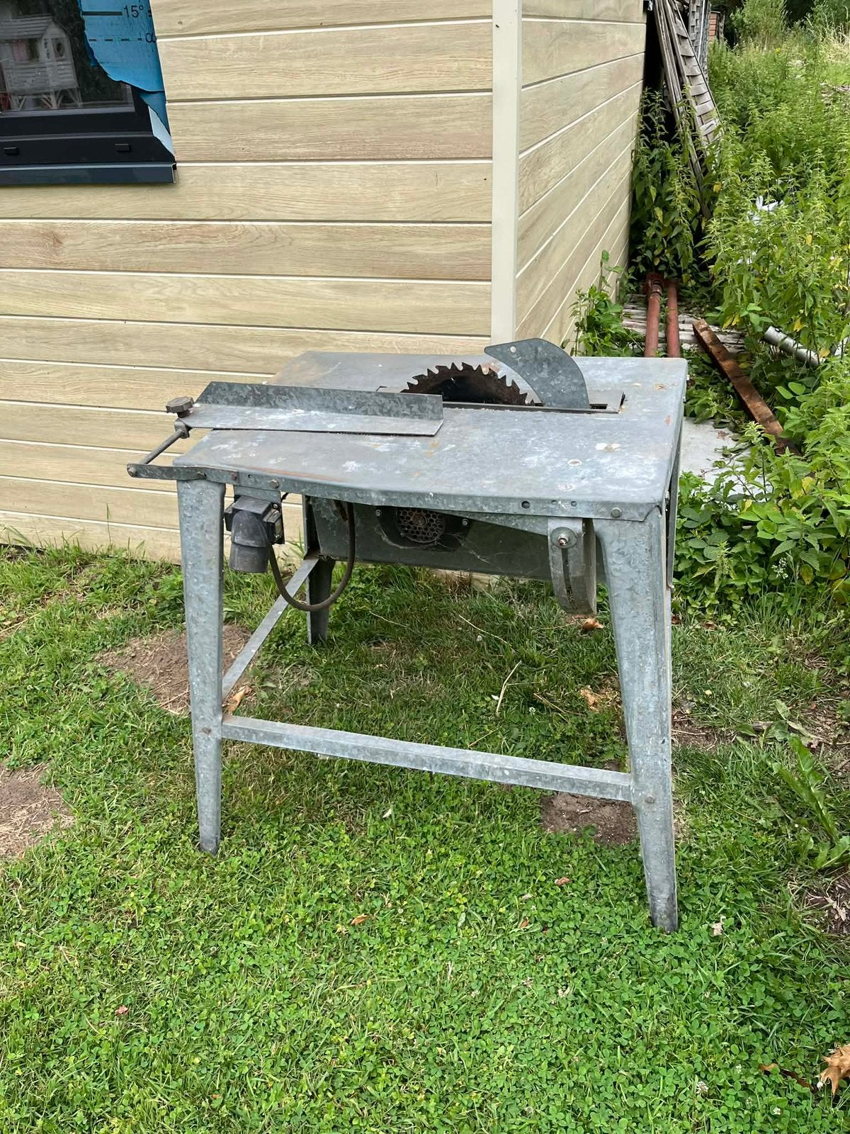 Zaagtafel, Ophalen, Gebruikt