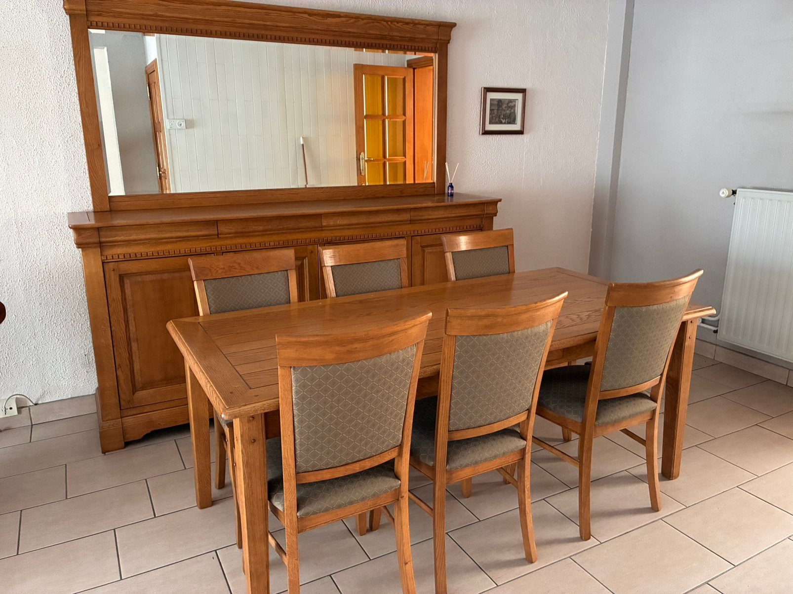Eetkamer, Enlèvement