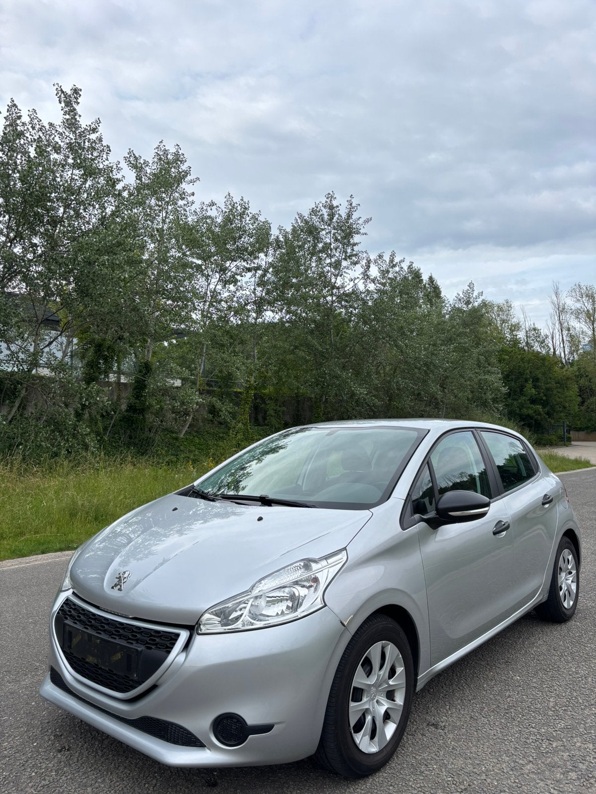 Peugeot 208//1.2 benzine//2012// 31.000km, Auto's, Elektrische ramen, Bedrijf, Onderhoudsboekje, Te koop