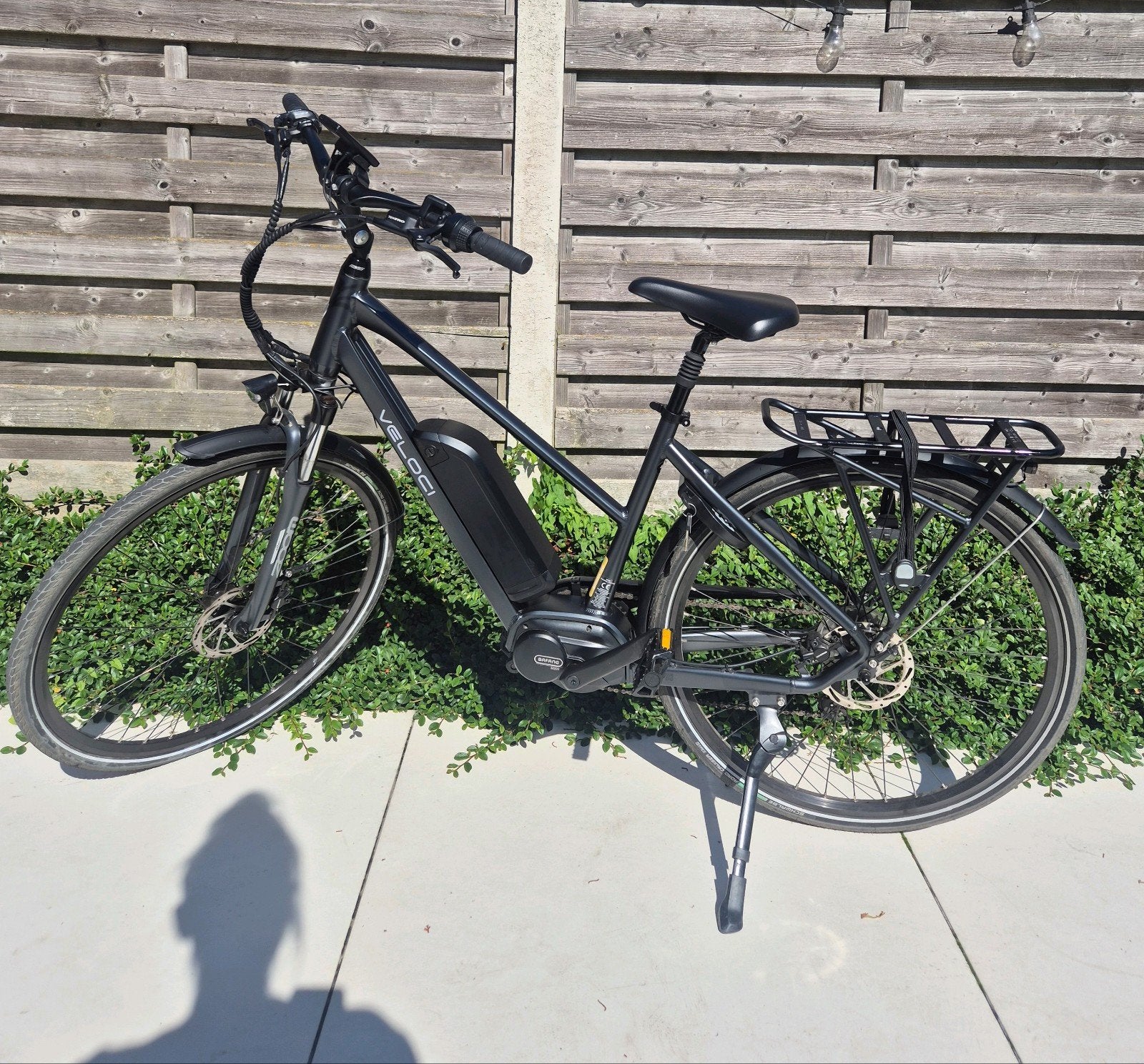 Elektrische hybride fiets van het Belgische merk Veloci, Ophalen