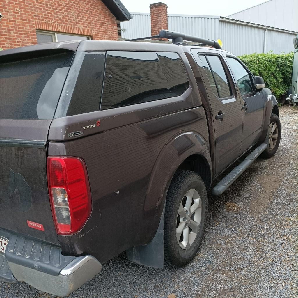 Nissan Navara werker, Auto's, 2500 cc, 4 cilinders, Bruin, Leder