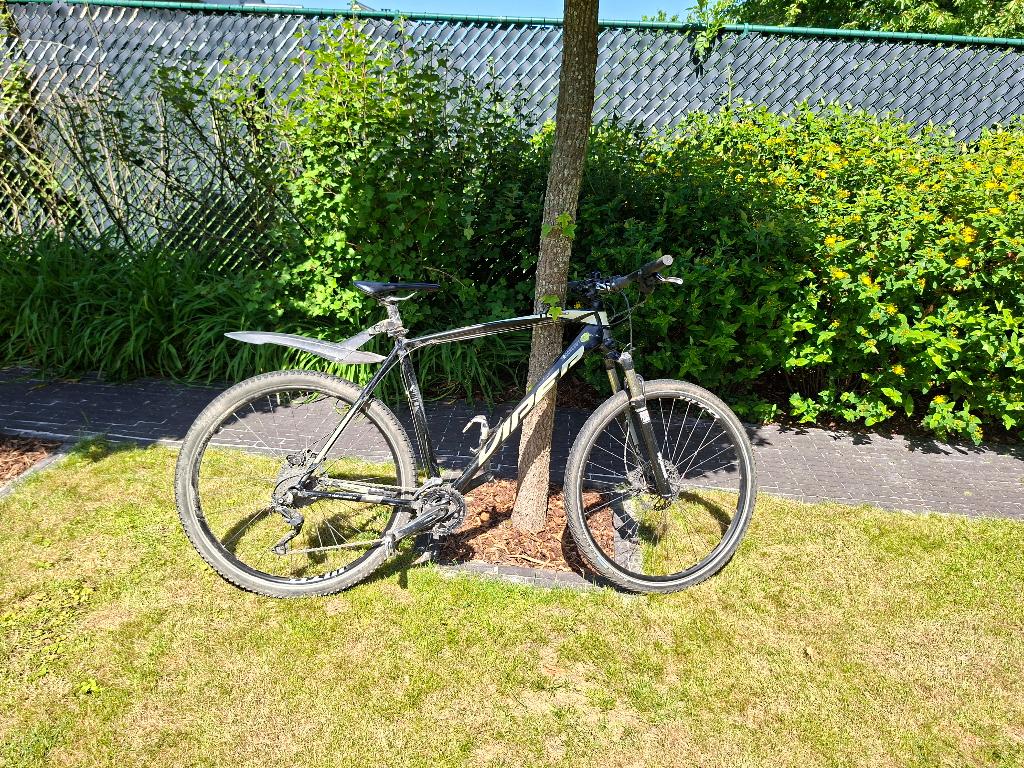Fiets met kaderbreuk, Fietsen en Brommers, Fietsen | Heren | Sportfietsen en Toerfietsen, Ophalen, Gebruikt, Schijfrem, Overige merken