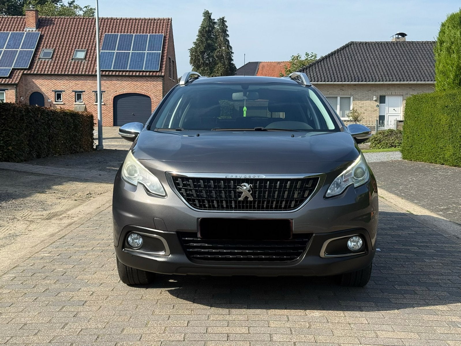 Peugeot 2008 1.2 benzine euro6b 2017 gekeurd voor verkoop 2j, Auto's, Stof, Handgeschakeld, 5 deurs, Particulier