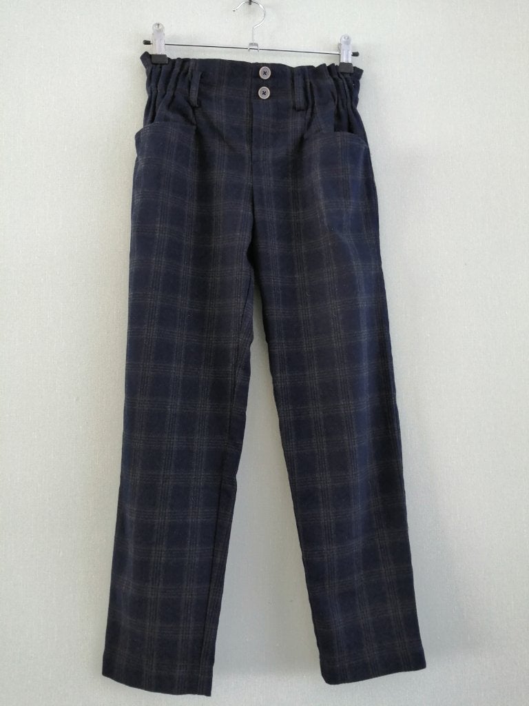 magnifique pantalon à carreaux Zara Kids taille 11/12 ans, Enfants & Bébés, Pantalon, Enlèvement ou Envoi, Utilisé, Fille