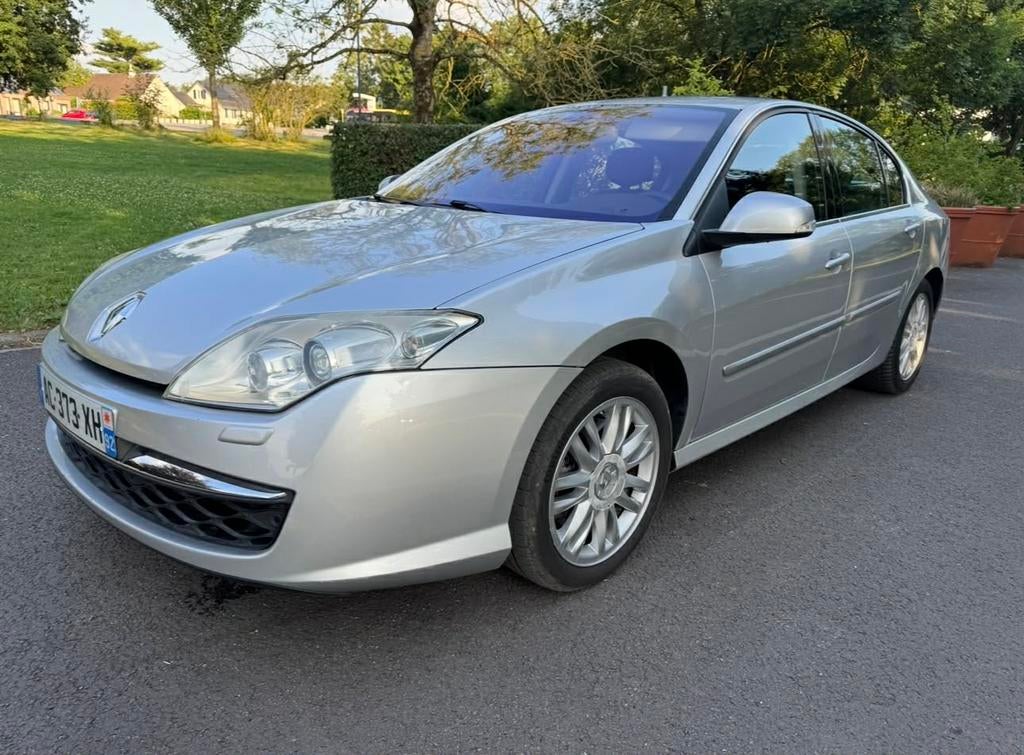 Renault laguna initial 3.0 DCI, Autos, Renault, Cuir, Achat, 4 portes, Carnet d'entretien