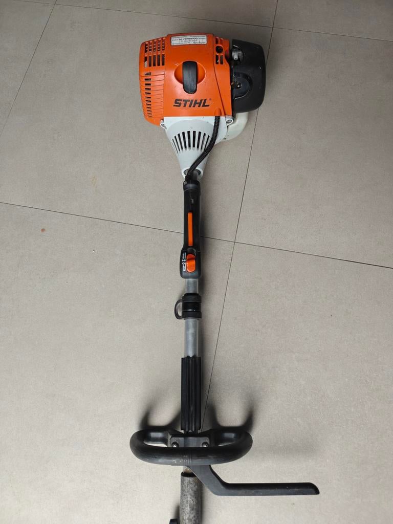 Stihl KM130R combi machine, Ophalen