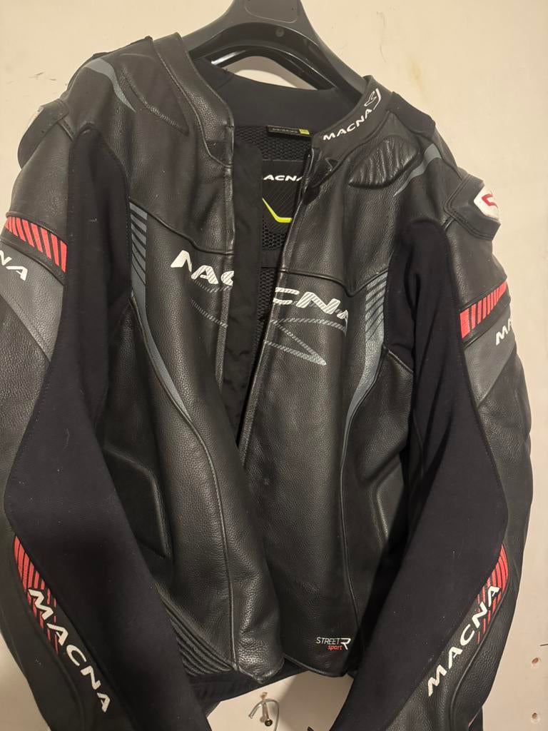 Veste Macna en cuir taille 56, Motos, Enlèvement ou Envoi