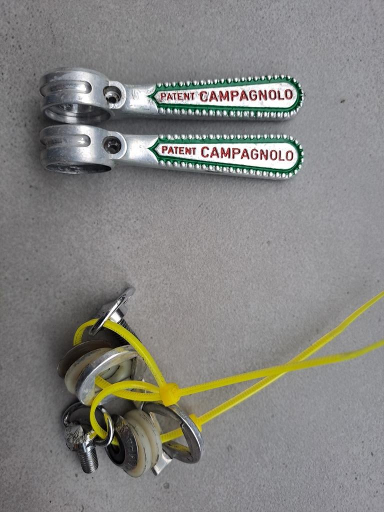 Retro Campagnolo shifters, Ophalen