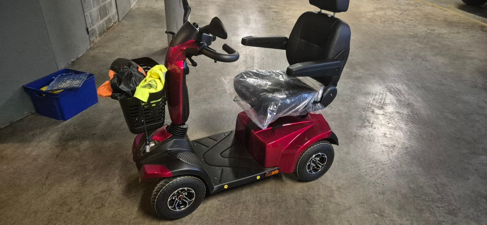 Scootmobiel Revimer Strider ST4, Ophalen, Zo goed als nieuw, 26 t/m 35 km, 11 t/m 15 km/u