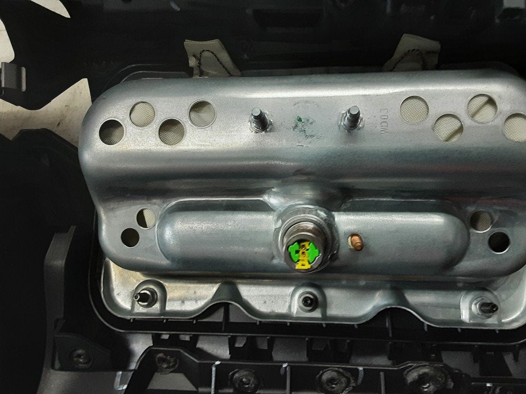 AIRBAG PASSAGER Ford Fiesta 6 (JA8) (8V51-A044H30-BA), Mevr. I. Hauben, Rue de l'Espoir 34 34
4030  GRIVEGNÉE, BE, Info@Collignon.be