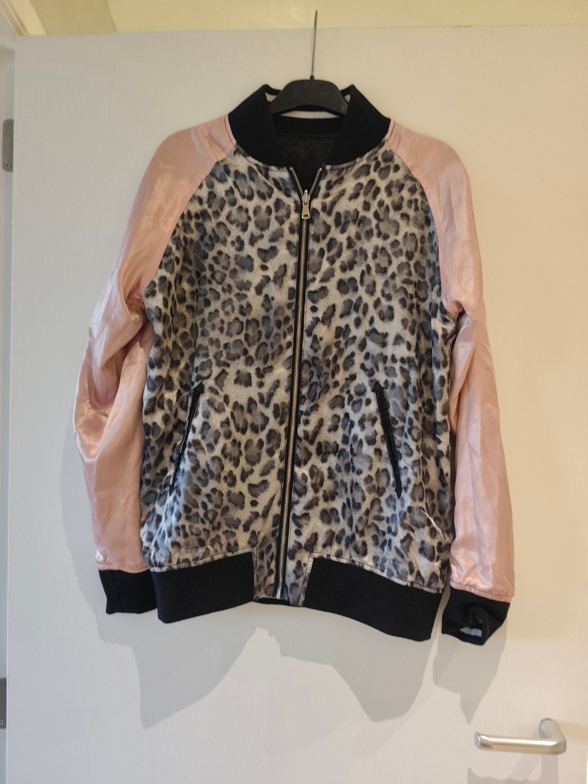 Blouson réversible poignet et taille élastiques. Très soyeux, Enlèvement ou Envoi, Comme neuf, Taille 38/40 (M)