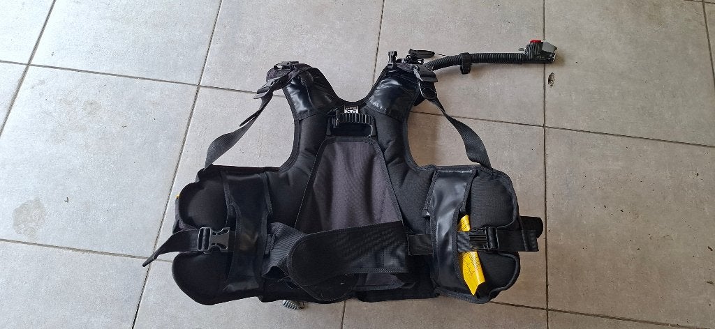 mares rover trimvest XS, Watersport en Boten, Duiken, Ophalen, Zo goed als nieuw, Trimvest of Wing