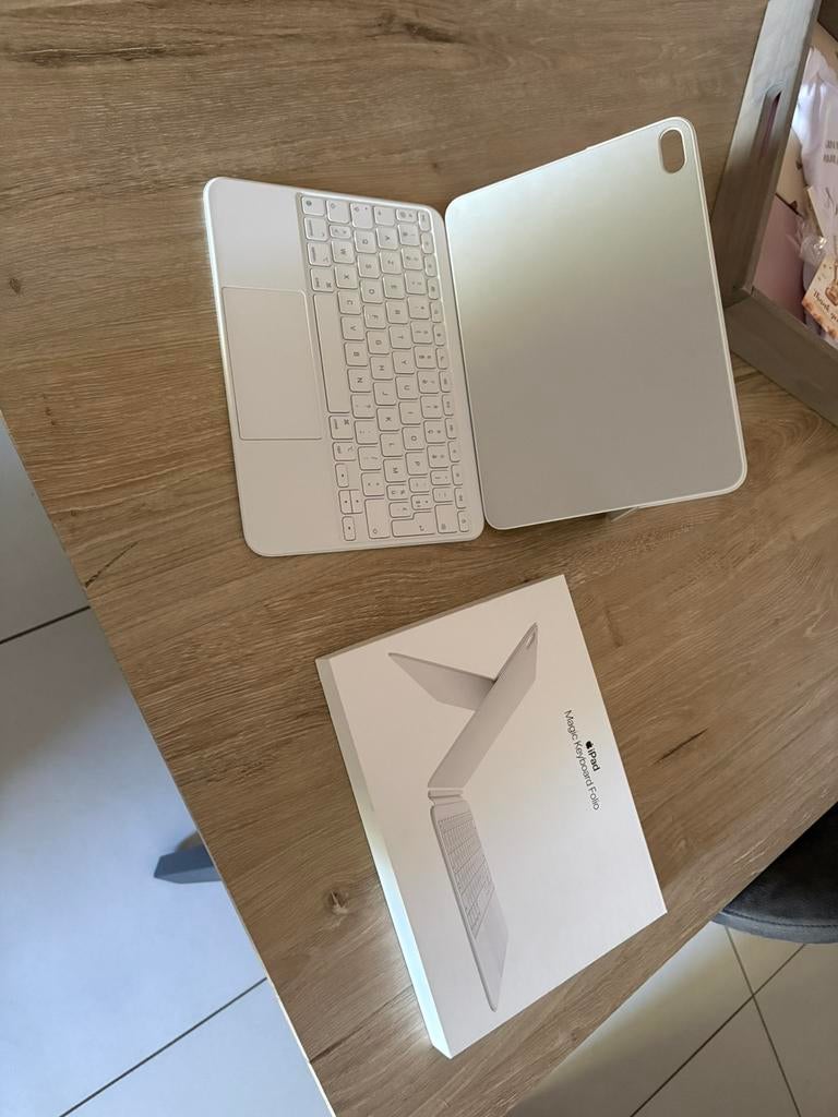 Apple Magic Keyboard., Ophalen of Verzenden, Zo goed als nieuw