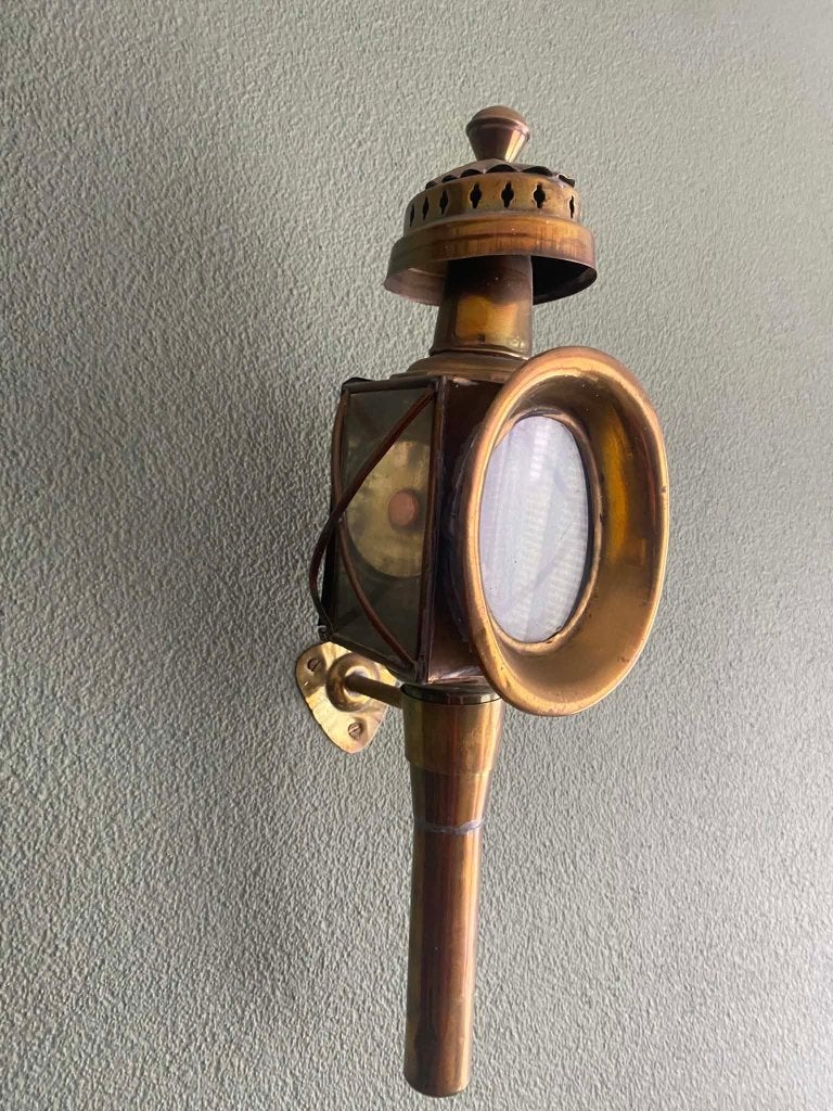 2 stuks antieke koperen koets lantaarns 45 cm hoog., Envoi