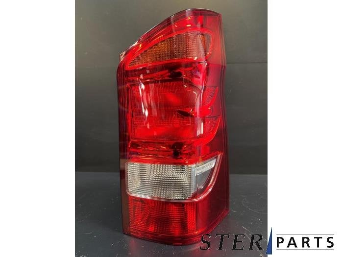 Achterlicht rechts van een Mercedes Vito, Gebruikt, -, Ophalen of Verzenden, -