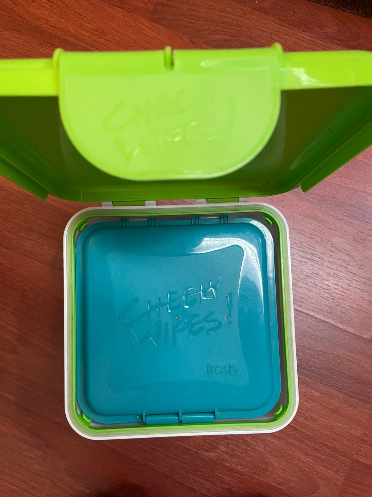 Cheecky wipes - dozen, Ophalen, Zo goed als nieuw