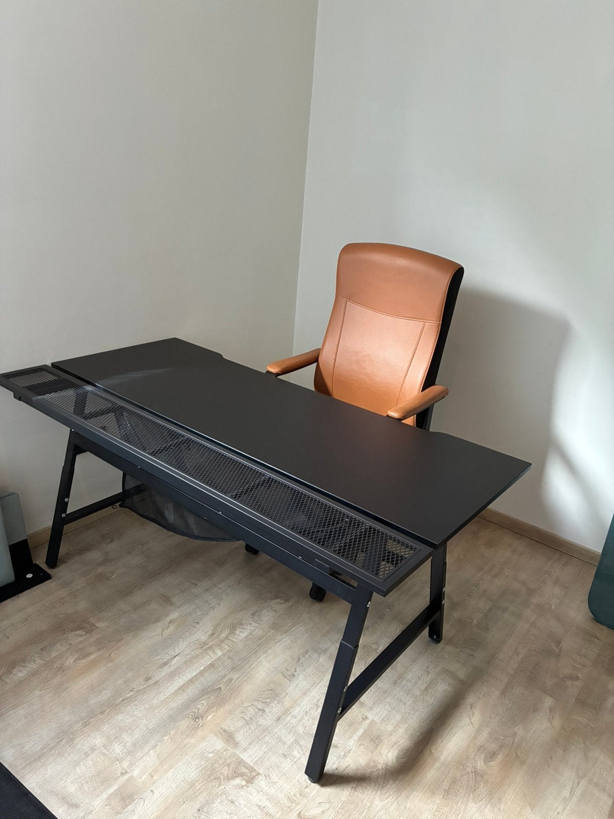 Bureau & bureaustoel, Ophalen, Zwart, 160 cm, Gebruikt