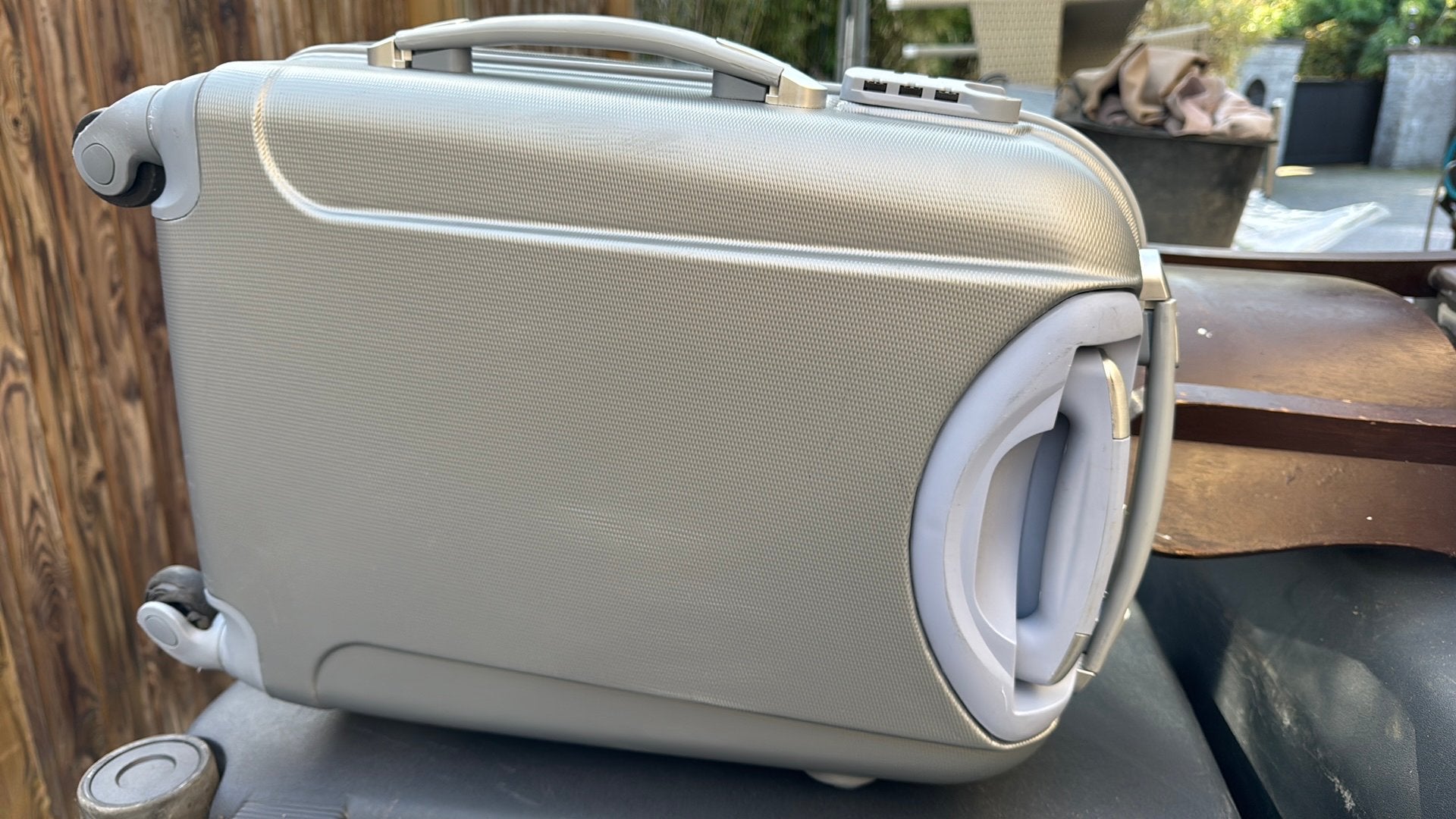 GRATIS Valies  handbagage, Handtassen en Accessoires, Koffers, Ophalen, Zo goed als nieuw