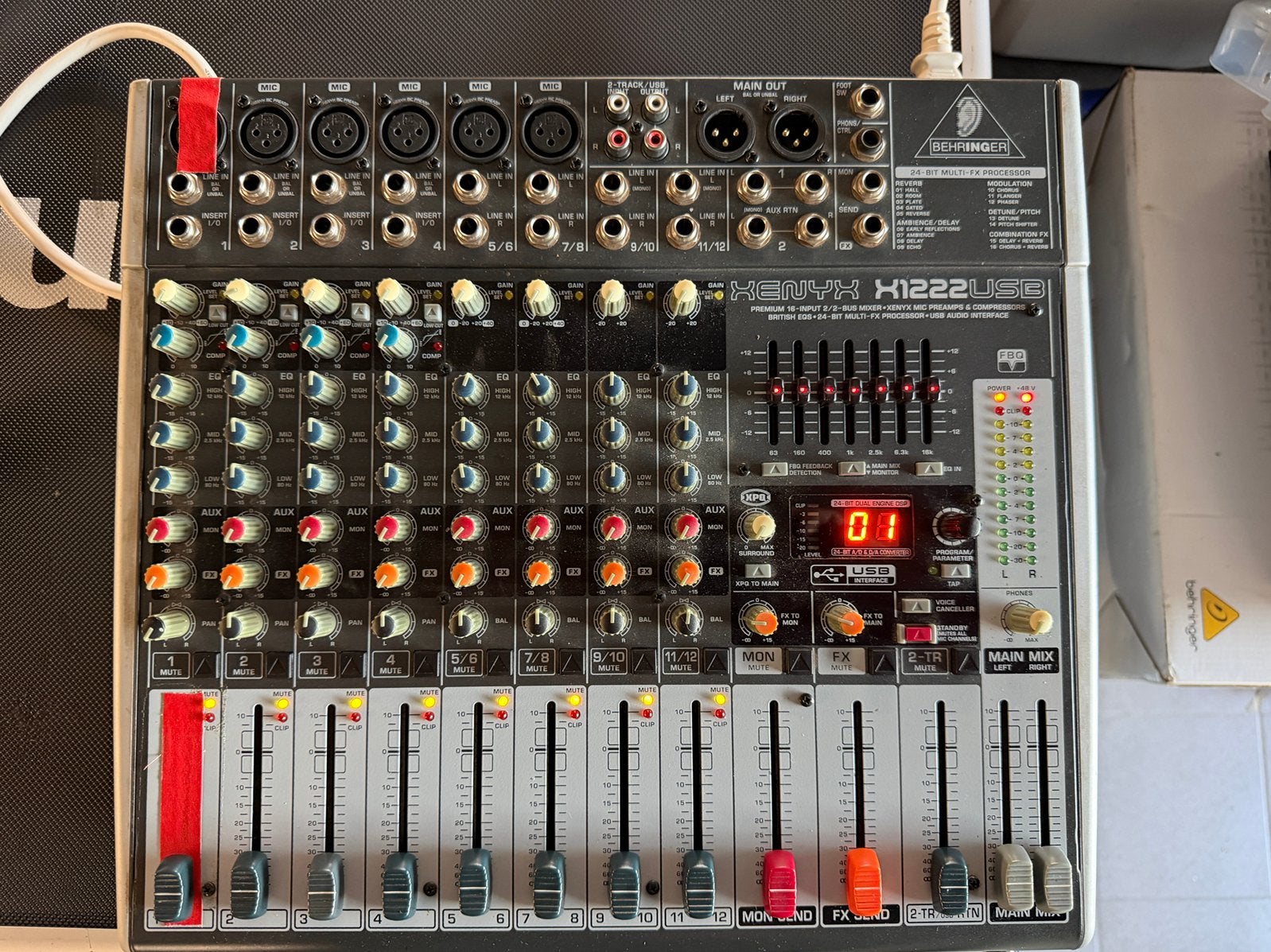 2x analoge mengtafel te koop, Ophalen of Verzenden, Gebruikt