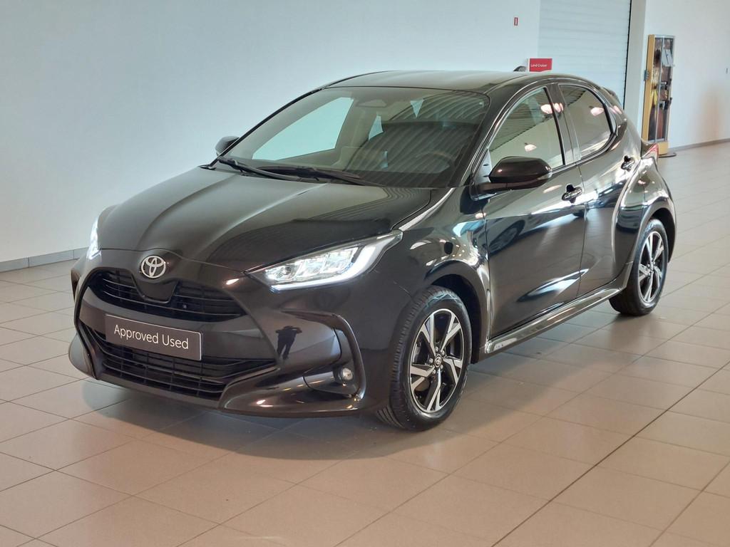 Toyota Yaris 1.5 VVT-i Hybrid Iconic e-CVT, Autos, Toyota, 91 g/km, Electronic Stability Program (ESP), 450 kg, 5 portes