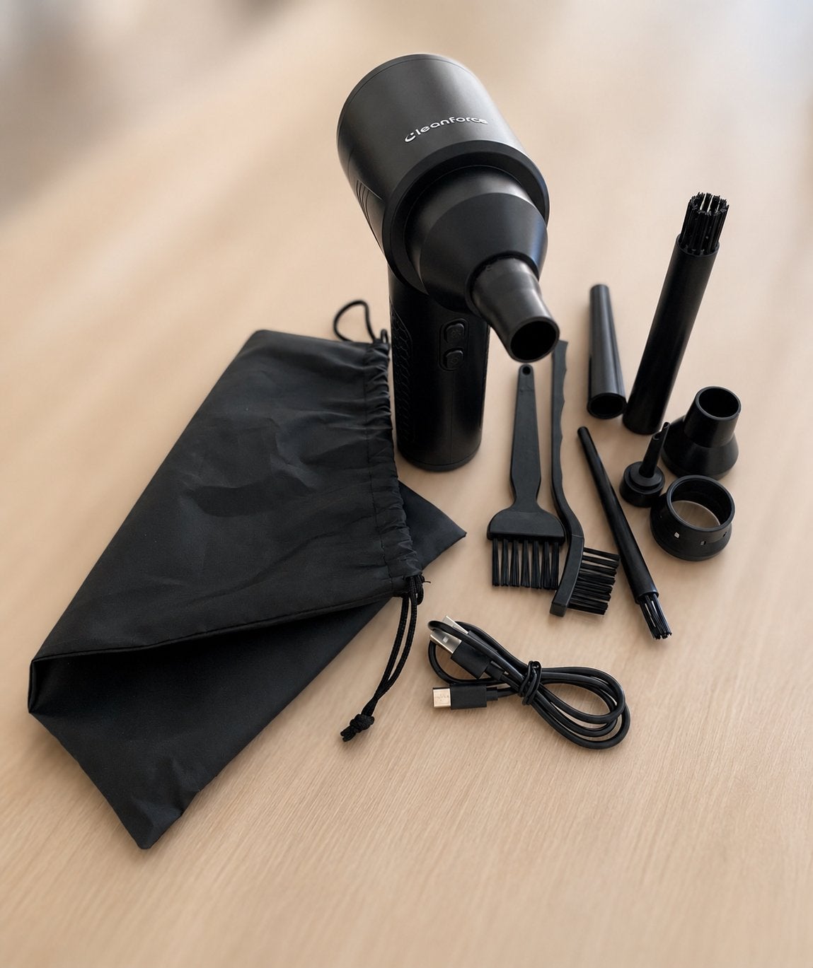 Cleanforce — nettoyeur compact, Enlèvement