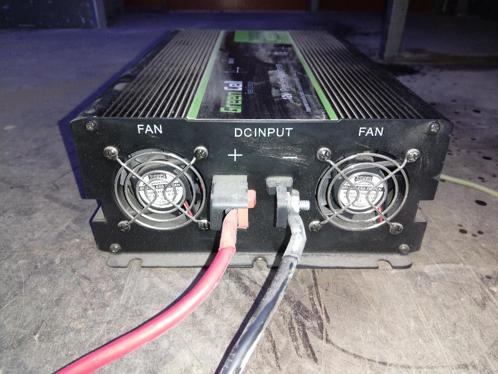 Omvormer van 12 volt naar 230, Ophalen, Zo goed als nieuw