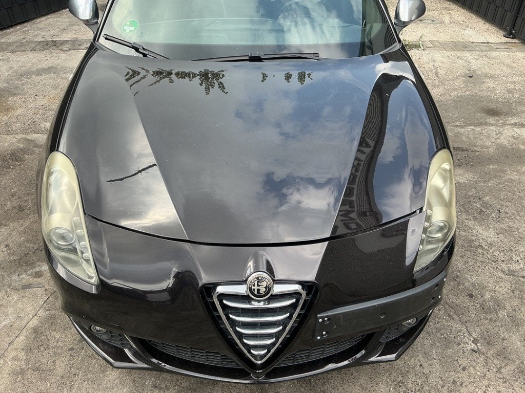 CAPOT Alfa Romeo Giulietta (940) (|50559416|6000634832|), Autos : Pièces & Accessoires, Stellantis Europe S.p.A, IPC D1-09 Bahnhofsplatz
65423  Rüsselsheim am Main, DE