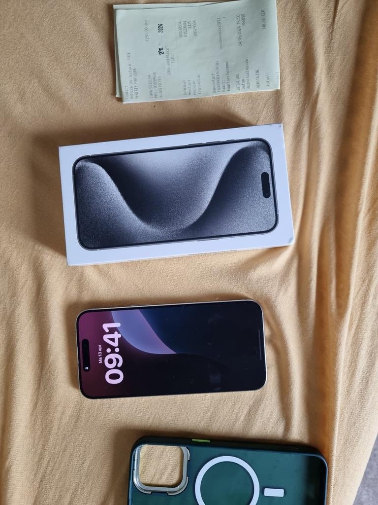 iPhone 15 Pro Max blanc 265 Go, Enlèvement, IPhone 15