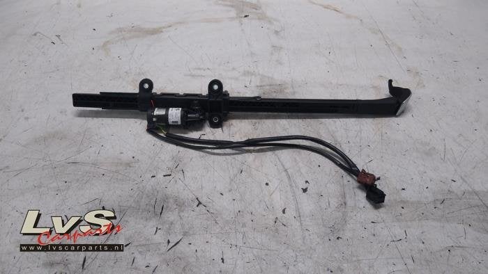 Approche ceinture droite d'un BMW 4-Serie, -, 3 mois de garantie, Utilisé, -