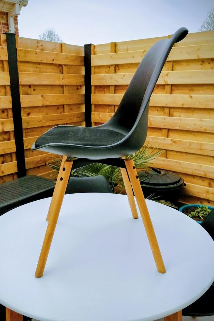 Ronde tafel met 4 stoelen, Huis en Inrichting, Ophalen