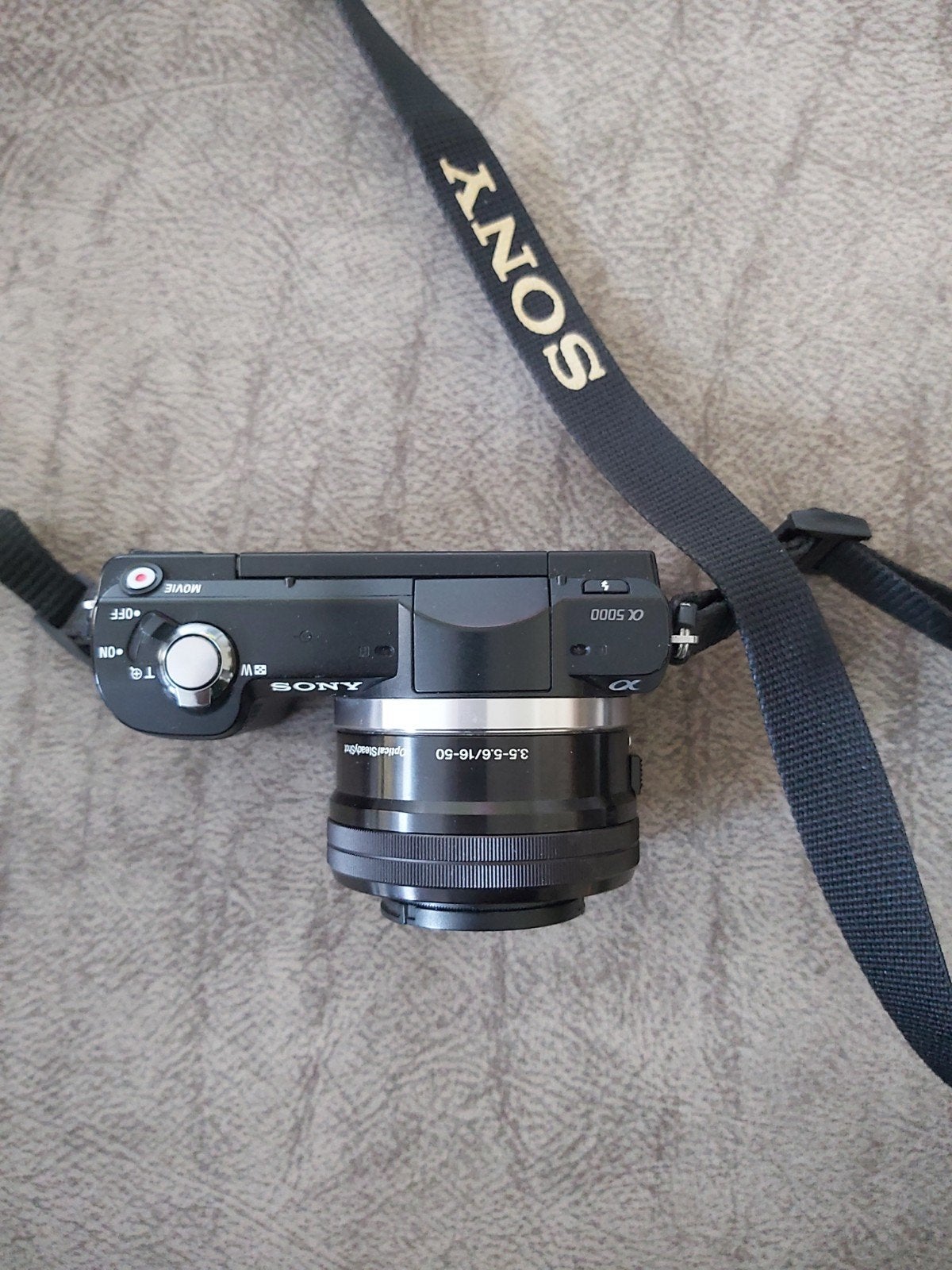 a5000 Systeemcamera + 16-50mm F/3.5-5.6 OSS - Zwart, Audio, Tv en Foto, Accu, Ophalen of Verzenden, Zo goed als nieuw, Sony