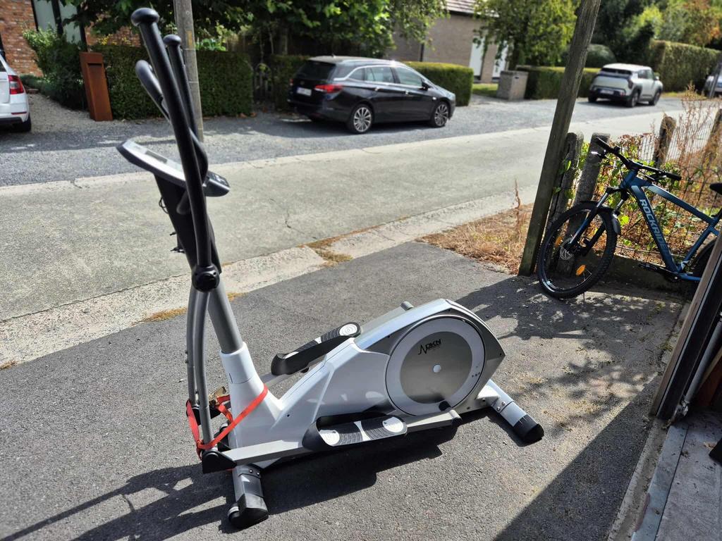 Crosstrainer, Ophalen, Zo goed als nieuw, Crosstrainer