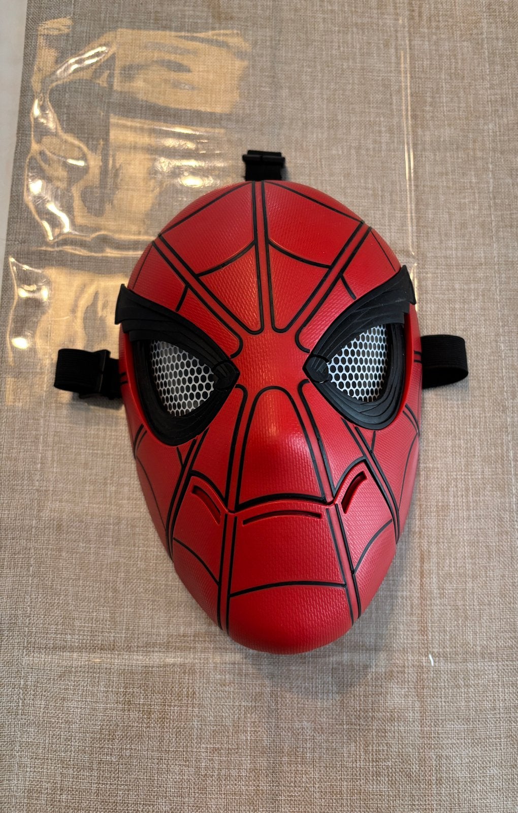 Spiderman masker, Ophalen, Gebruikt